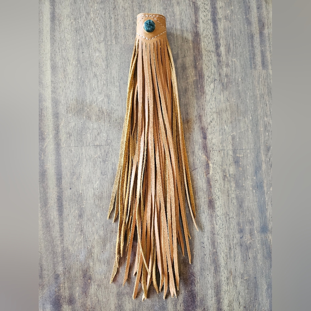 HLV Snap On Leather Fringe Tassel